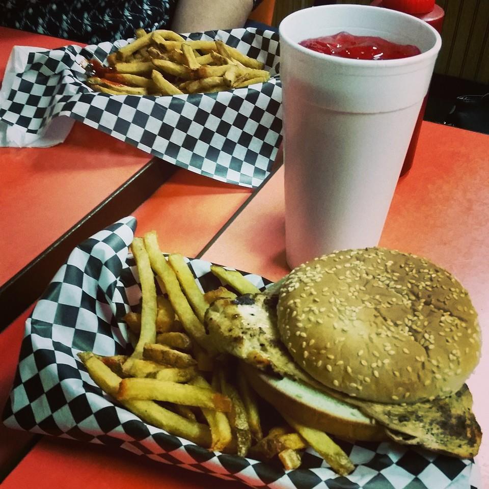 lennys-burger-shop